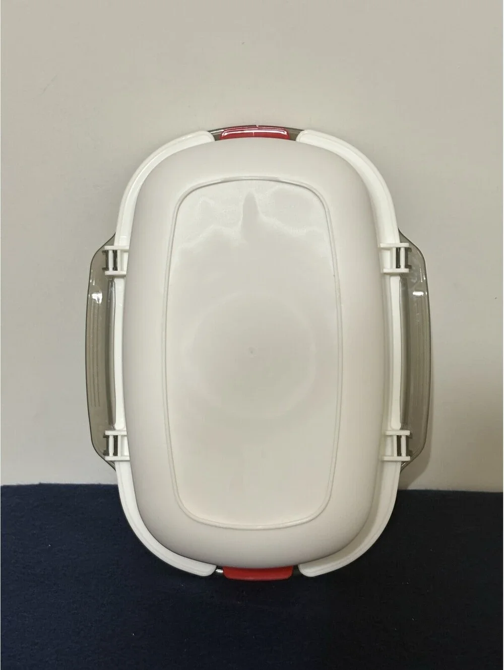 Plastic Microwave Steamer with Lid